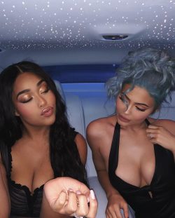 busty celebrity friends Jordyn Woods & Kylie Jenner